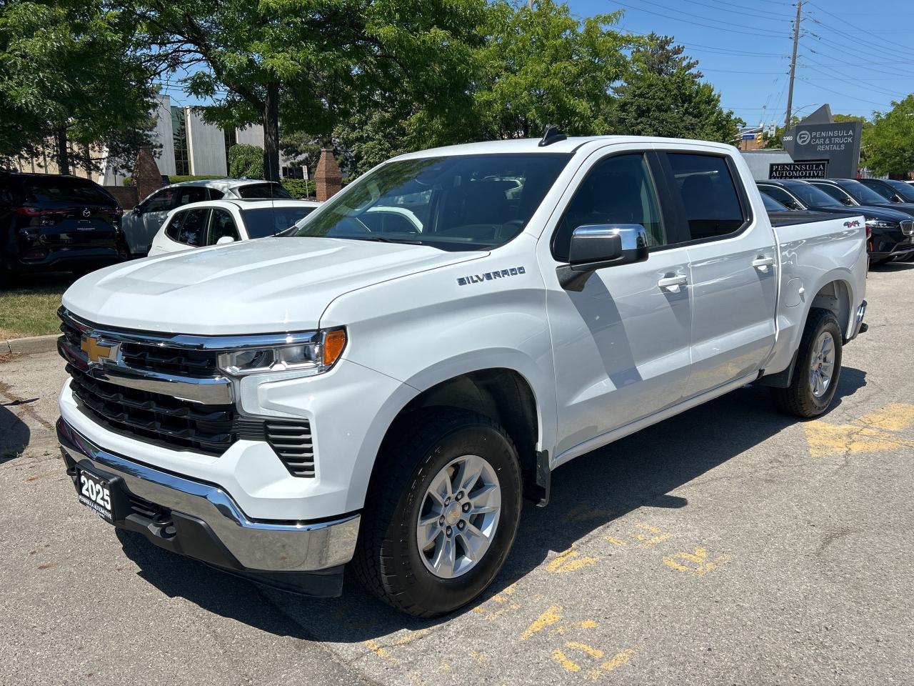 2025 Chevrolet Silverado 1500 4WD CREW CAB, 5.3LV8, NAVI, CARPLAY, ANDROID AUTO Photo