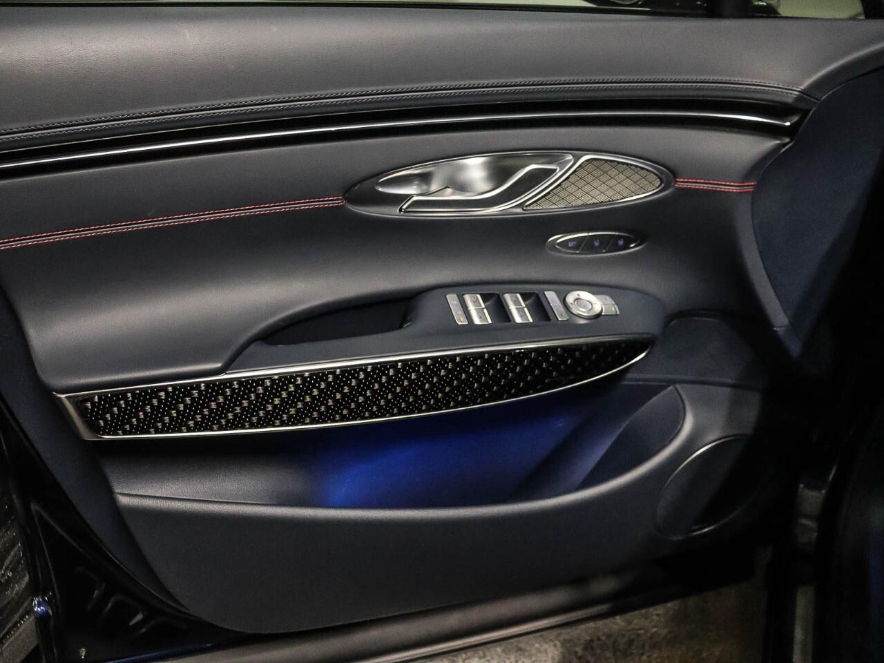 2024 Genesis GV70 3.5T Sport Plus w/LSD Photo