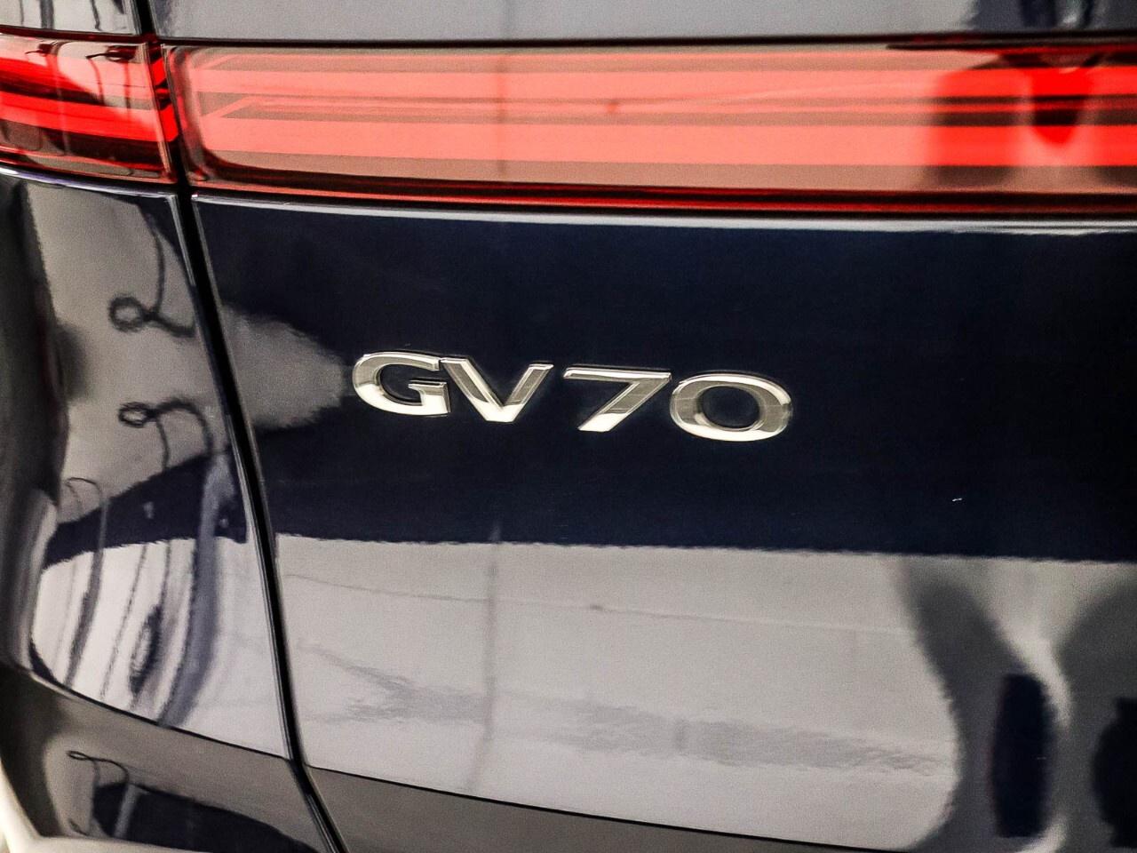 2024 Genesis GV70 3.5T Sport Plus w/LSD Photo