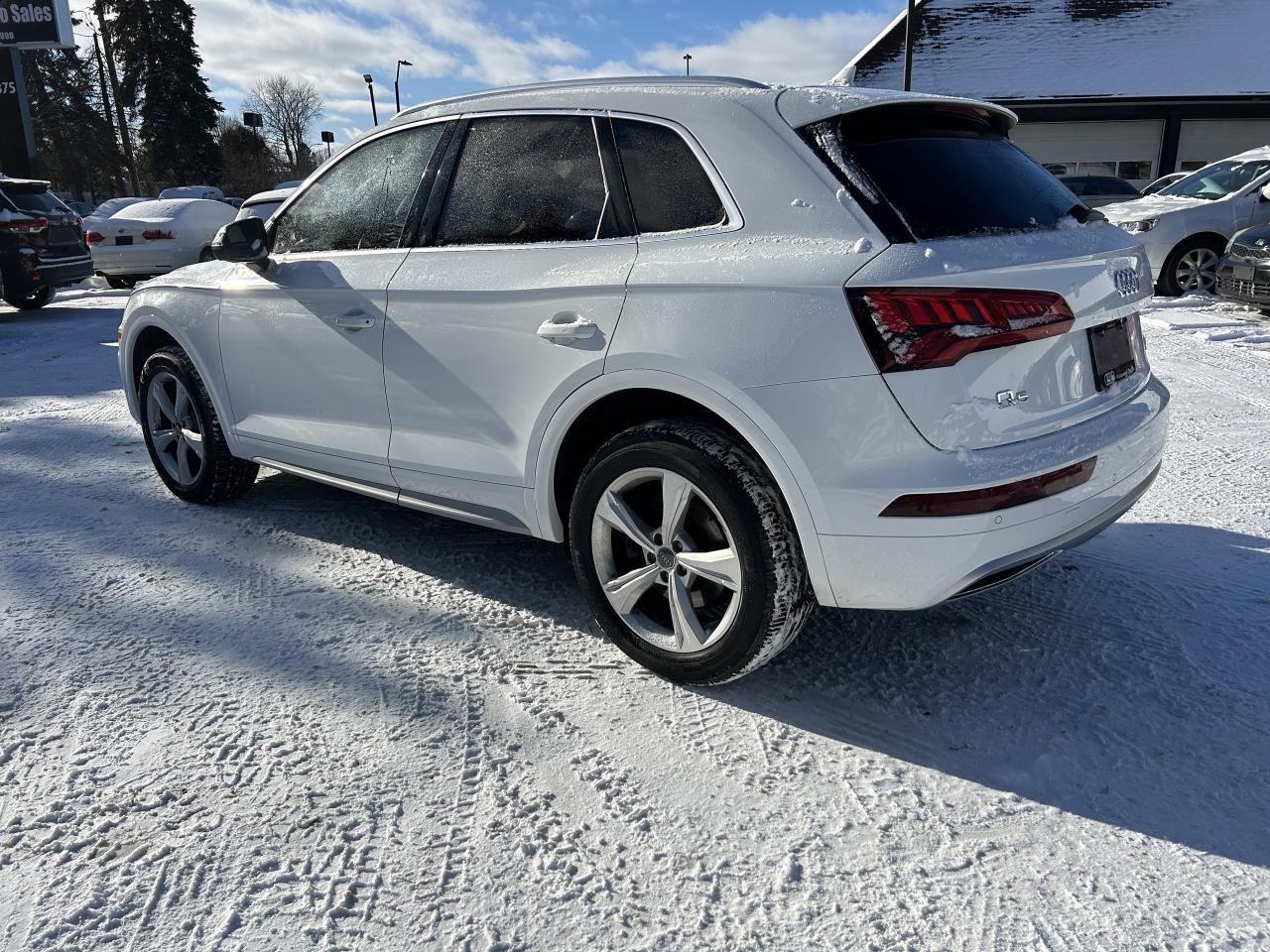 2018 Audi Q5 Premium Plus Photo