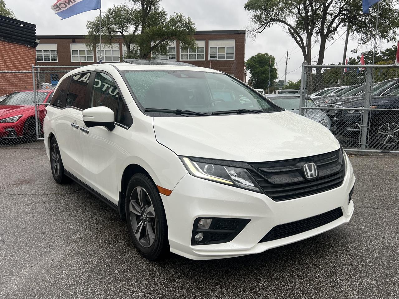 2018 Honda Odyssey EX l V6 l 3.5 l 7 Passanger l Carplay l Honda Vac Photo