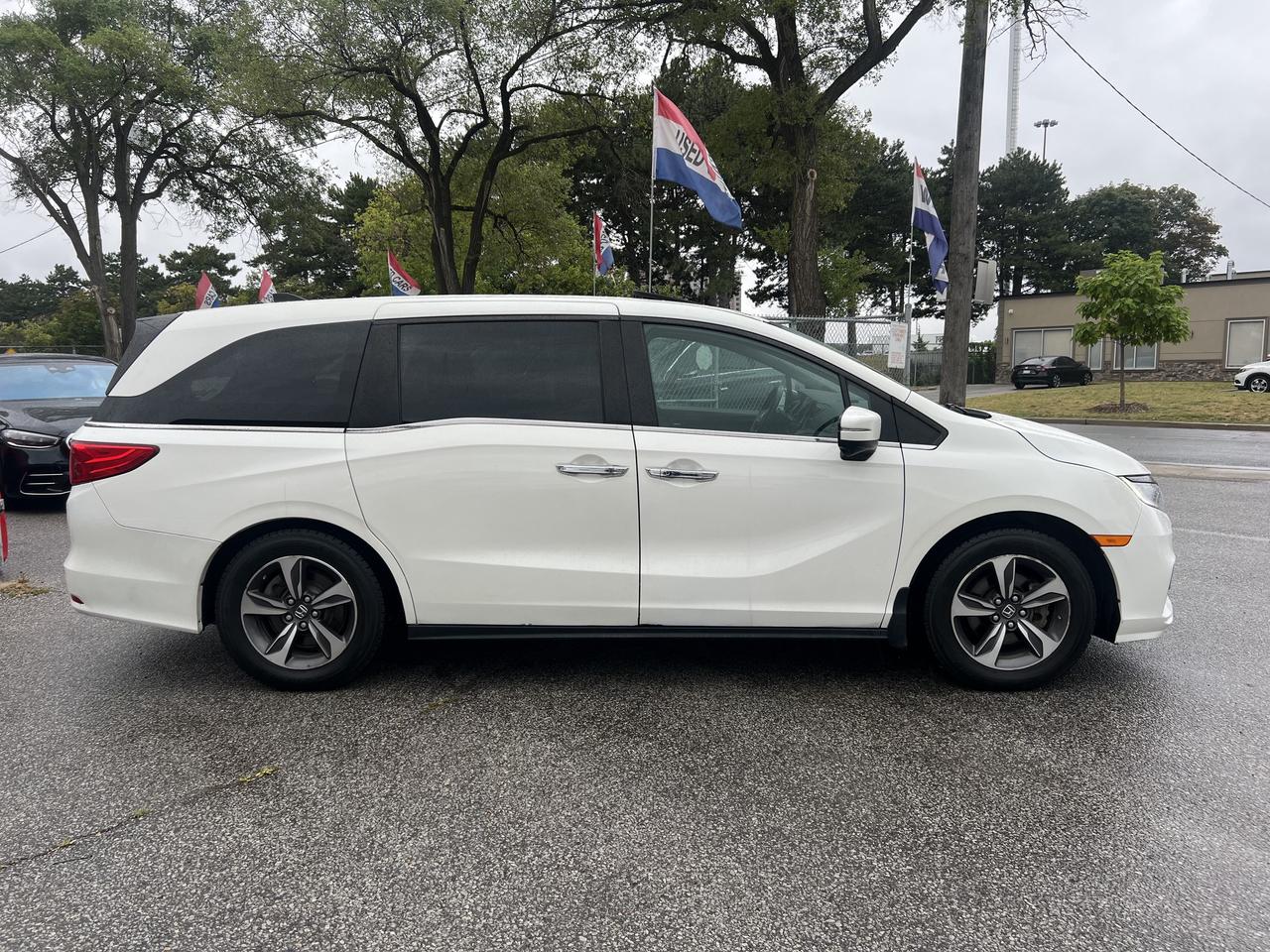 2018 Honda Odyssey EX l V6 l 3.5 l 7 Passanger l Carplay l Honda Vac Photo