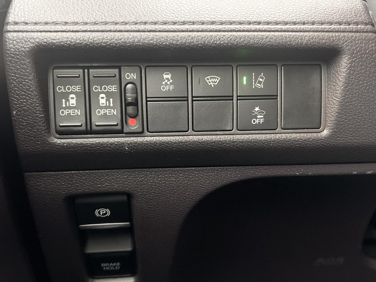 2018 Honda Odyssey EX l V6 l 3.5 l 7 Passanger l Carplay l Honda Vac Photo