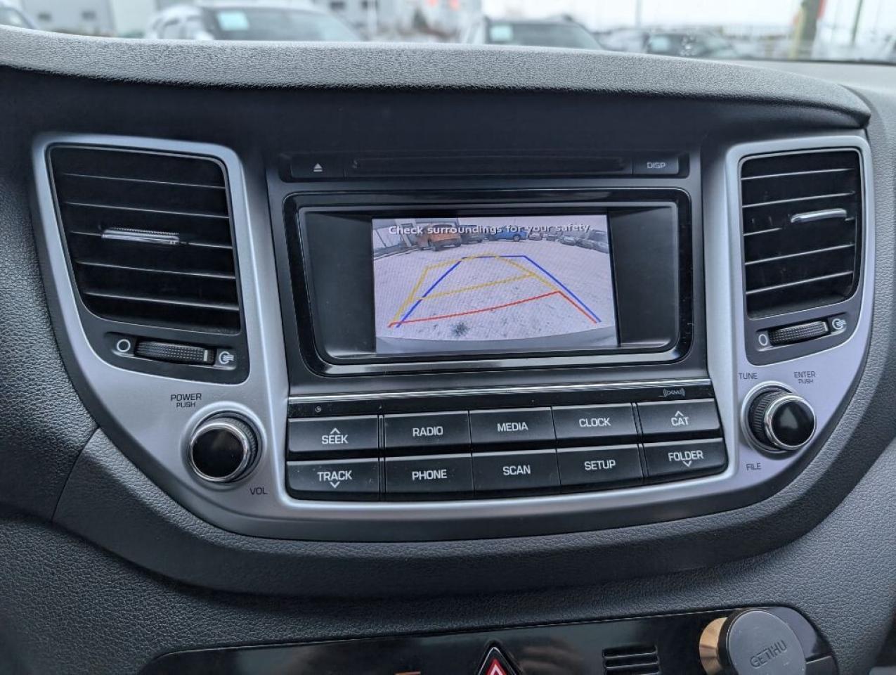 2017 Hyundai Tucson SE AWD  LEATHER   PANOROOF   CAMERA   HTD SEATS Photo