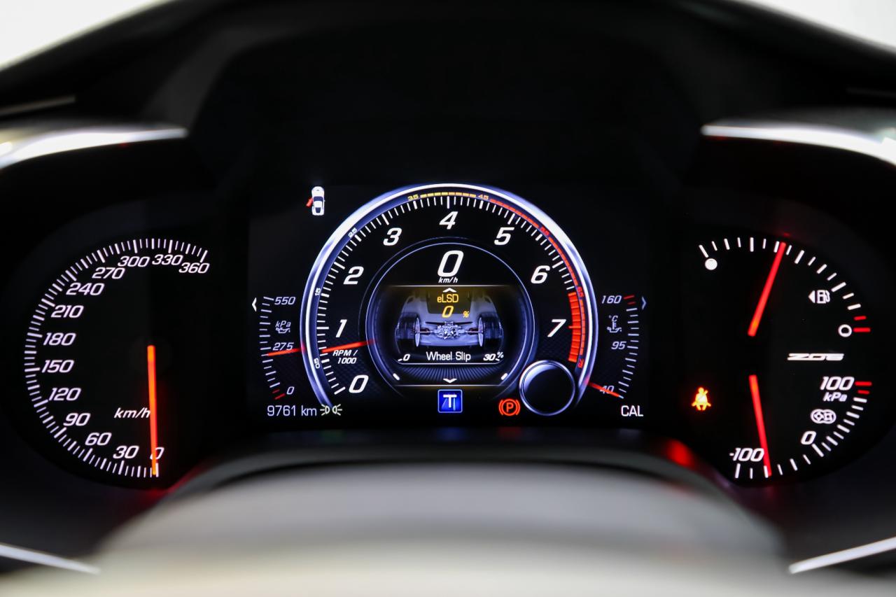 2017 Chevrolet Corvette Z06 2LZ MANUAL 650HP NOACCDNT CARBONEXT COMP.SEATS Photo