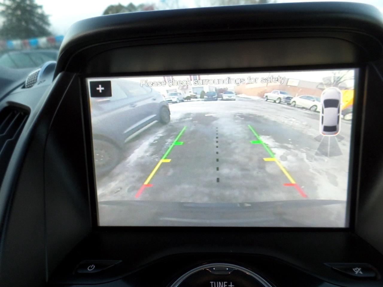 2019 Ford Escape Titanium 4WD Photo