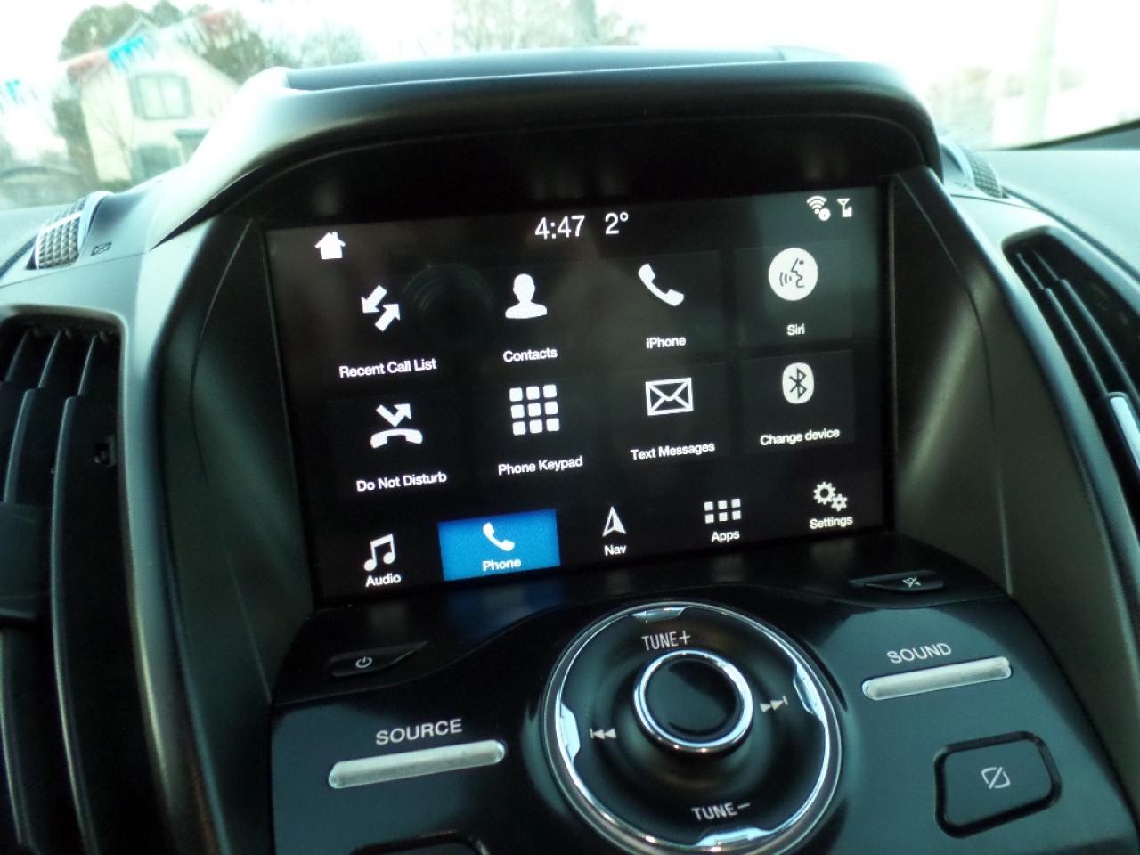 2019 Ford Escape Titanium 4WD Photo