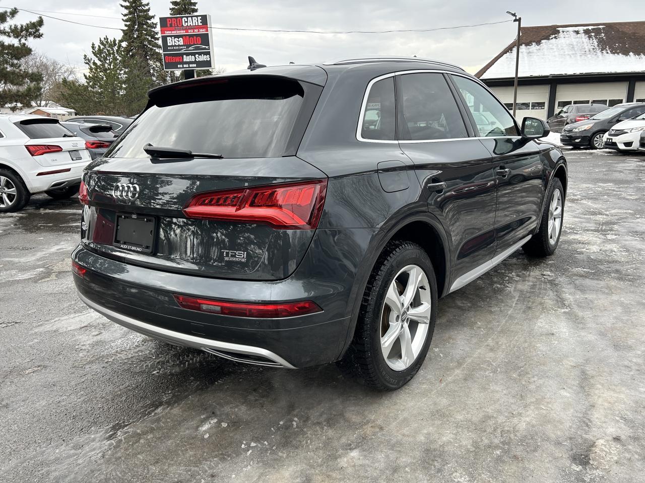 2018 Audi Q5 Premium Plus Photo