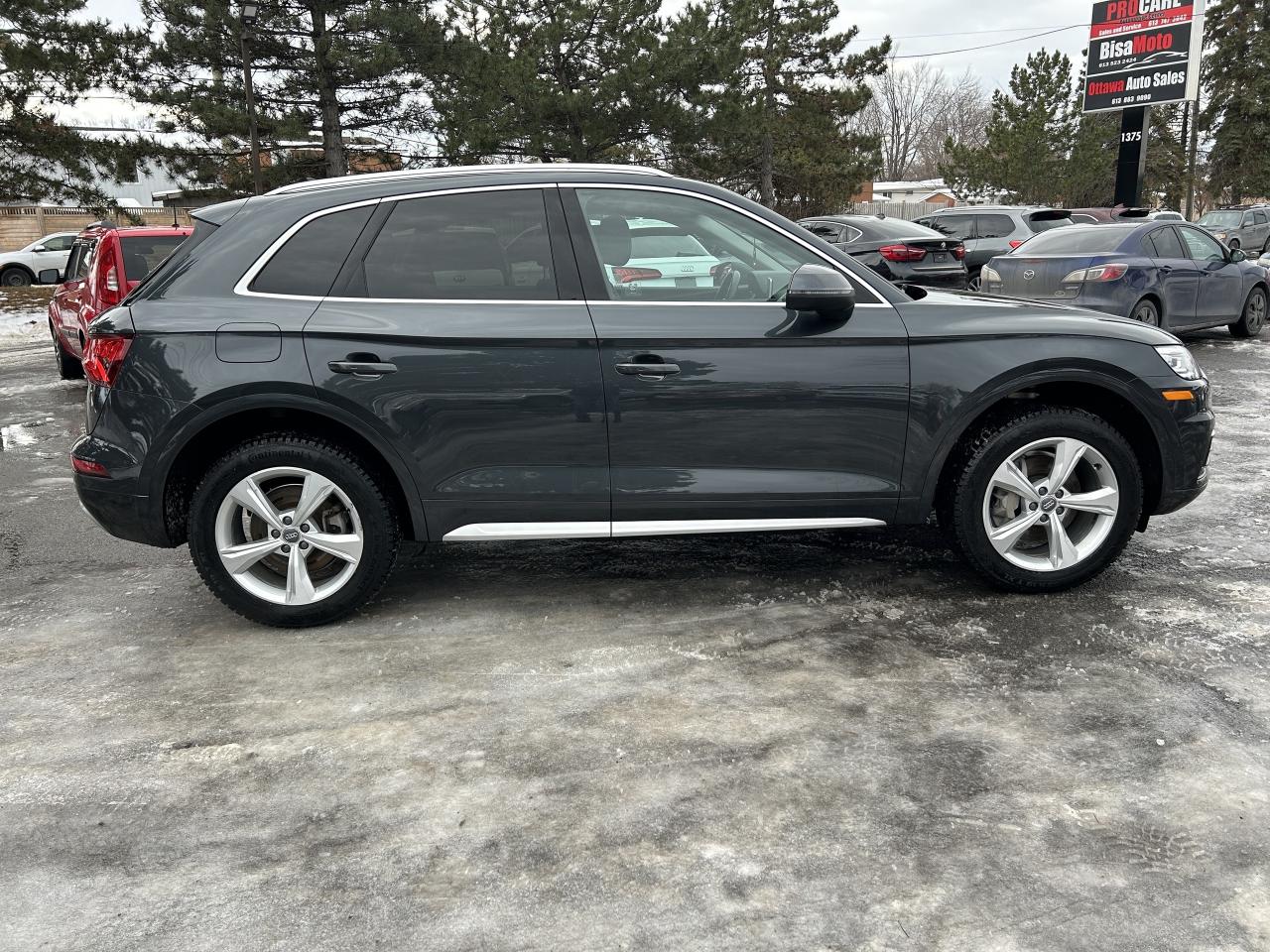 2018 Audi Q5 Premium Plus Photo