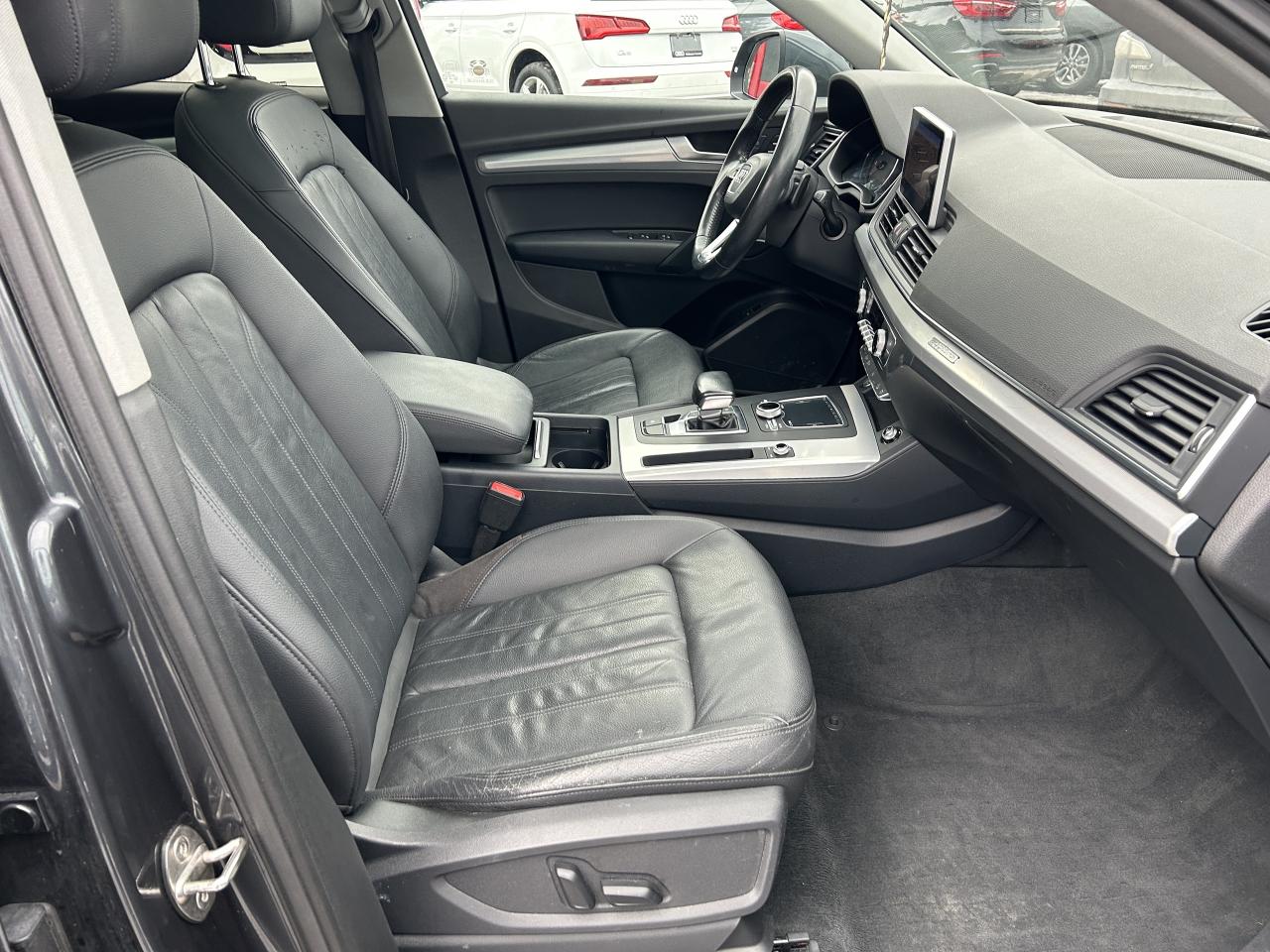 2018 Audi Q5 Premium Plus Photo