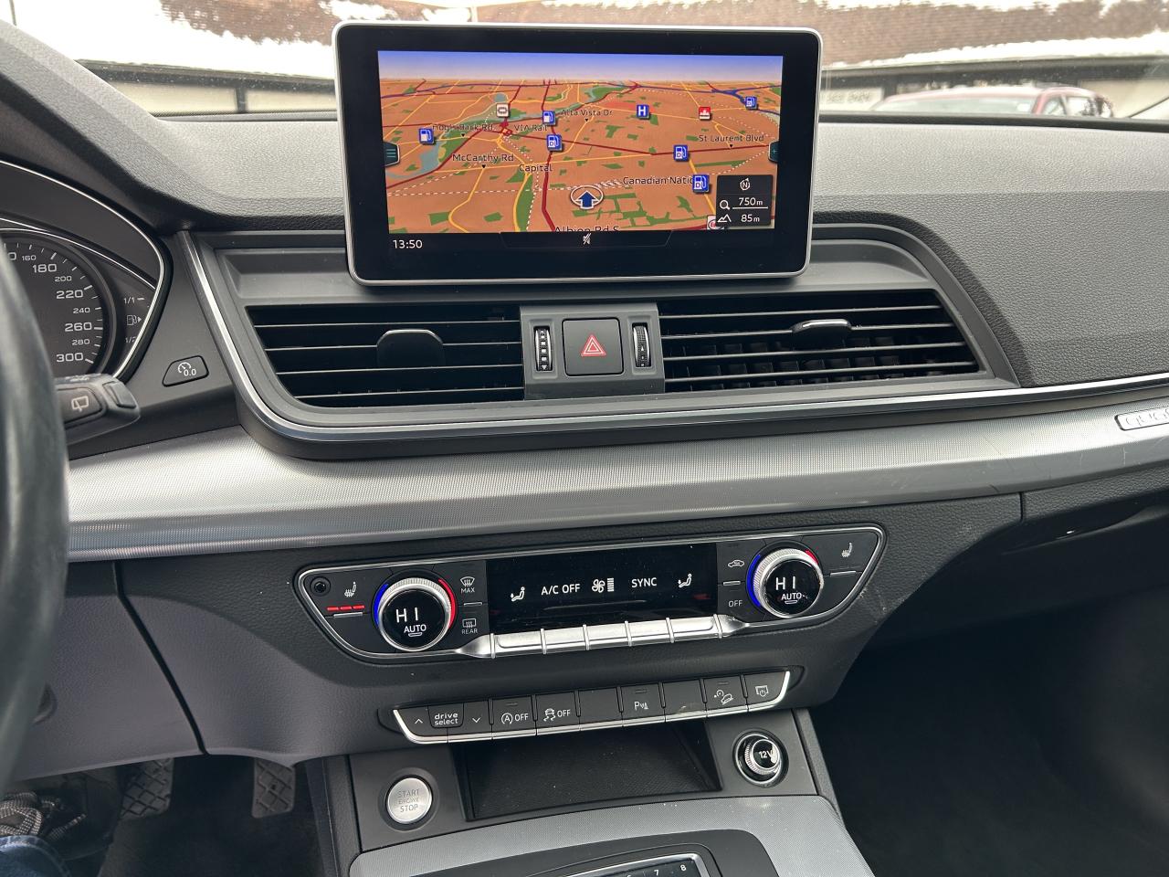 2018 Audi Q5 Premium Plus Photo