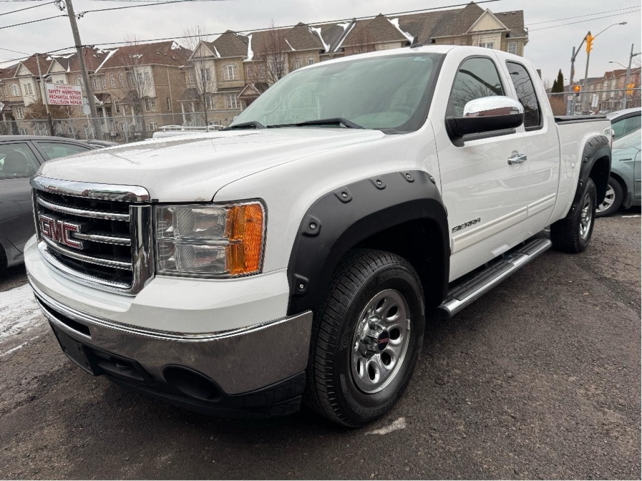 2010 GMC Sierra 1500 LT Photo