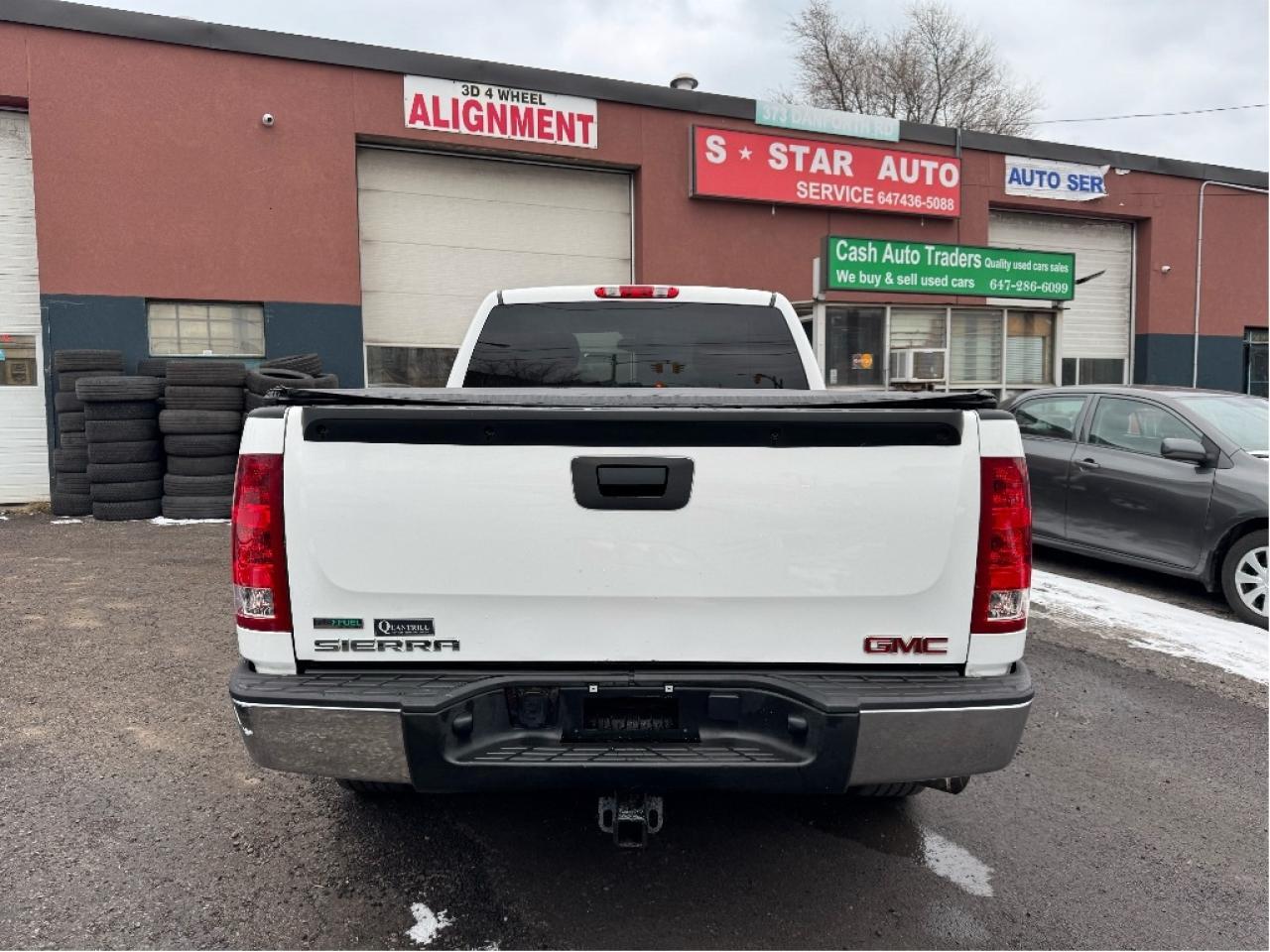 2010 GMC Sierra 1500 LT Photo