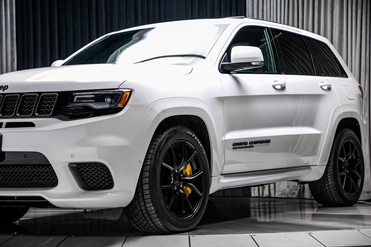2018 Jeep Grand Cherokee TRACKHAWK 4X4 707HP NOACCIDENT ADAPTIVCRUZ SUNROOF Photo