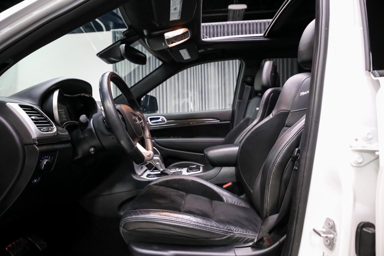 2018 Jeep Grand Cherokee TRACKHAWK 4X4 707HP NOACCIDENT ADAPTIVCRUZ SUNROOF Photo
