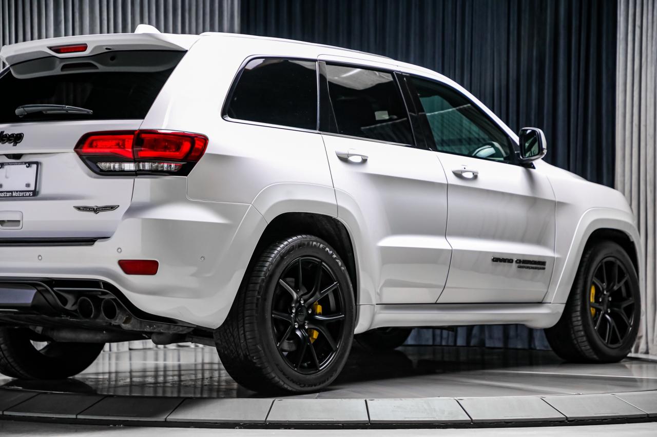 2018 Jeep Grand Cherokee TRACKHAWK 4X4 707HP NOACCIDENT ADAPTIVCRUZ SUNROOF Photo