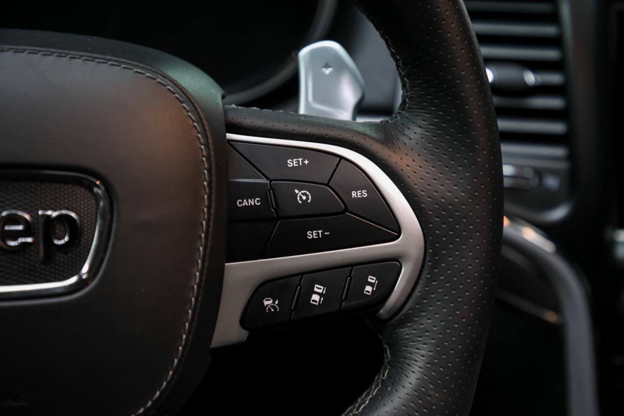 2018 Jeep Grand Cherokee TRACKHAWK 4X4 707HP NOACCIDENT ADAPTIVCRUZ SUNROOF Photo