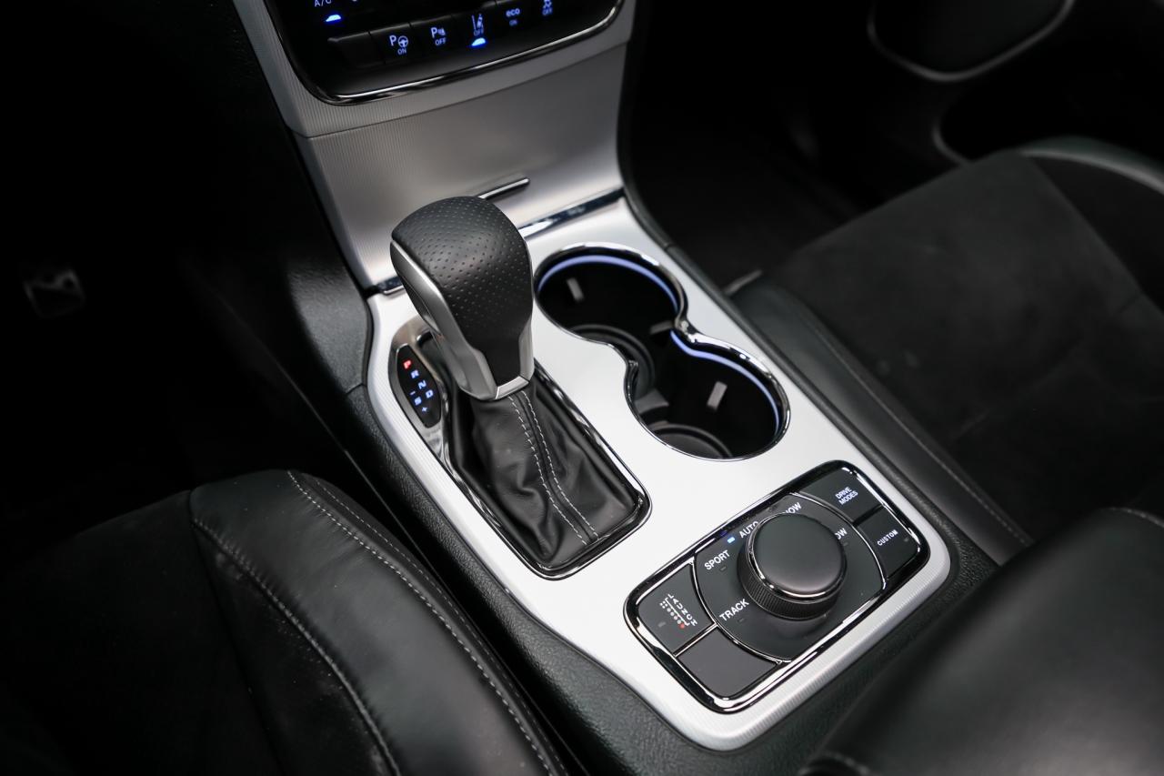 2018 Jeep Grand Cherokee TRACKHAWK 4X4 707HP NOACCIDENT ADAPTIVCRUZ SUNROOF Photo