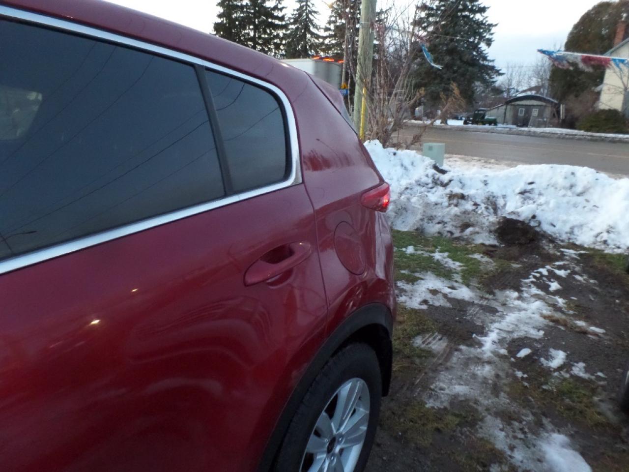 2017 Kia Sportage FWD 4dr LX Photo3