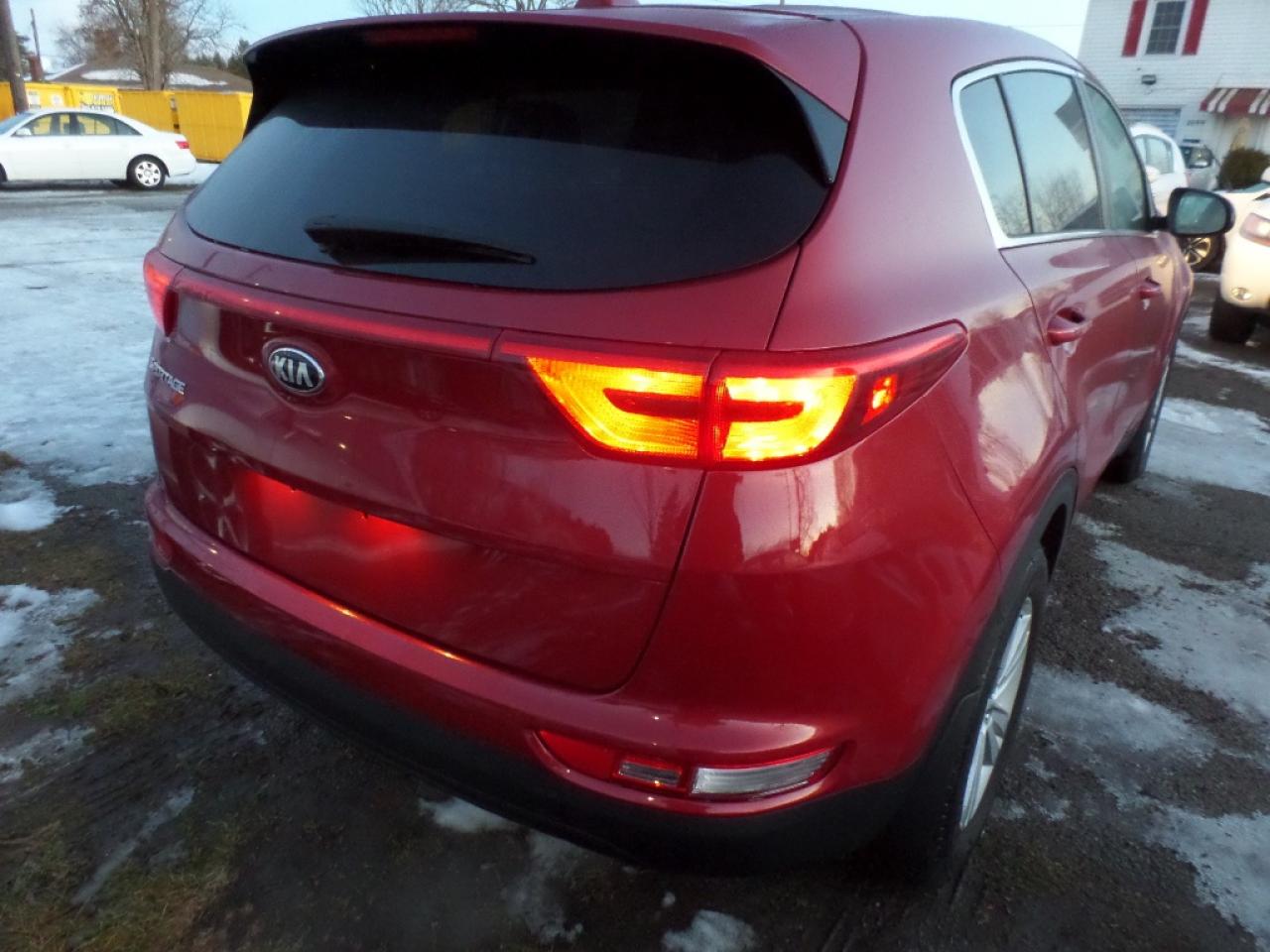 2017 Kia Sportage FWD 4dr LX Photo