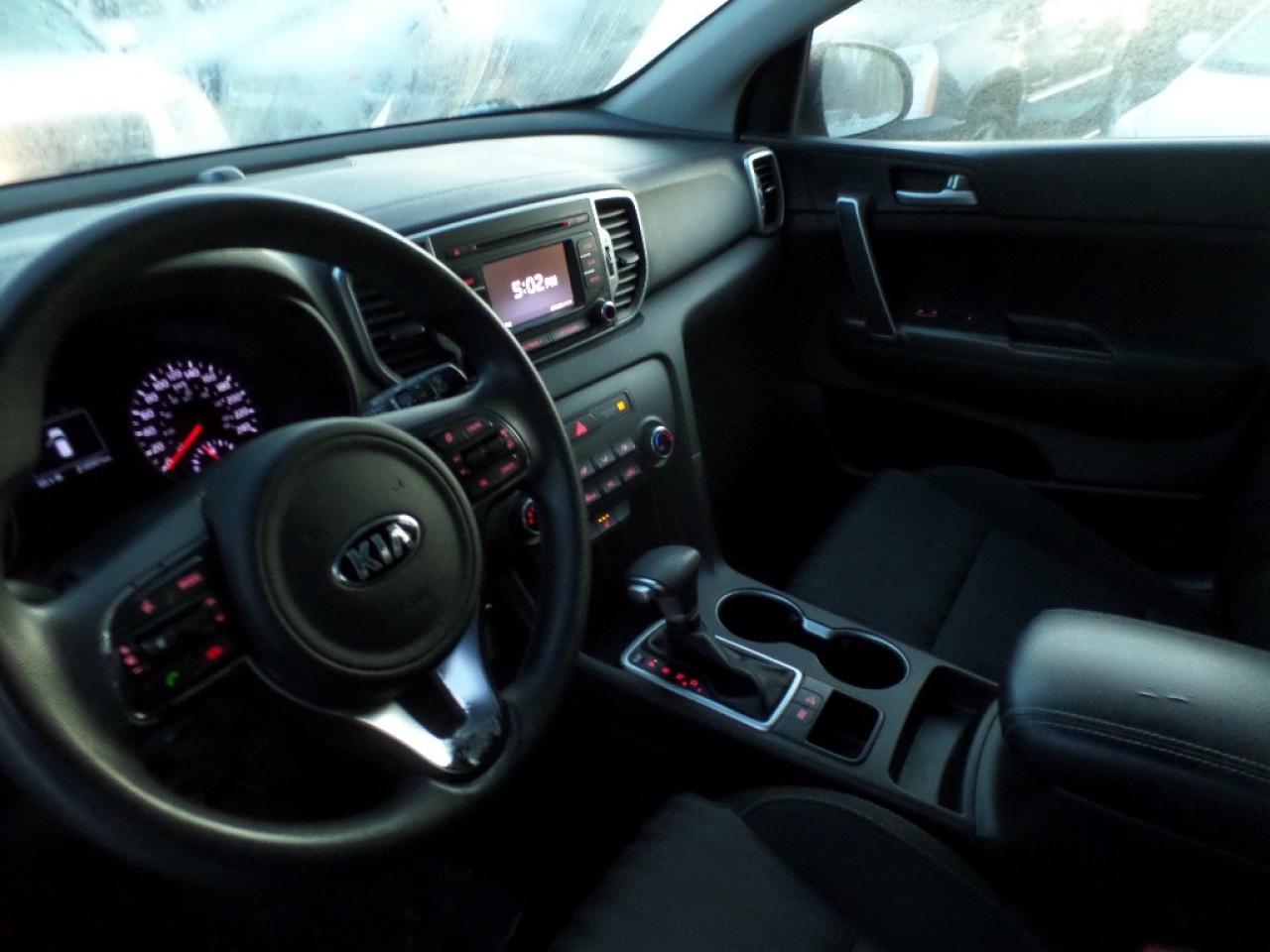 2017 Kia Sportage FWD 4dr LX Photo