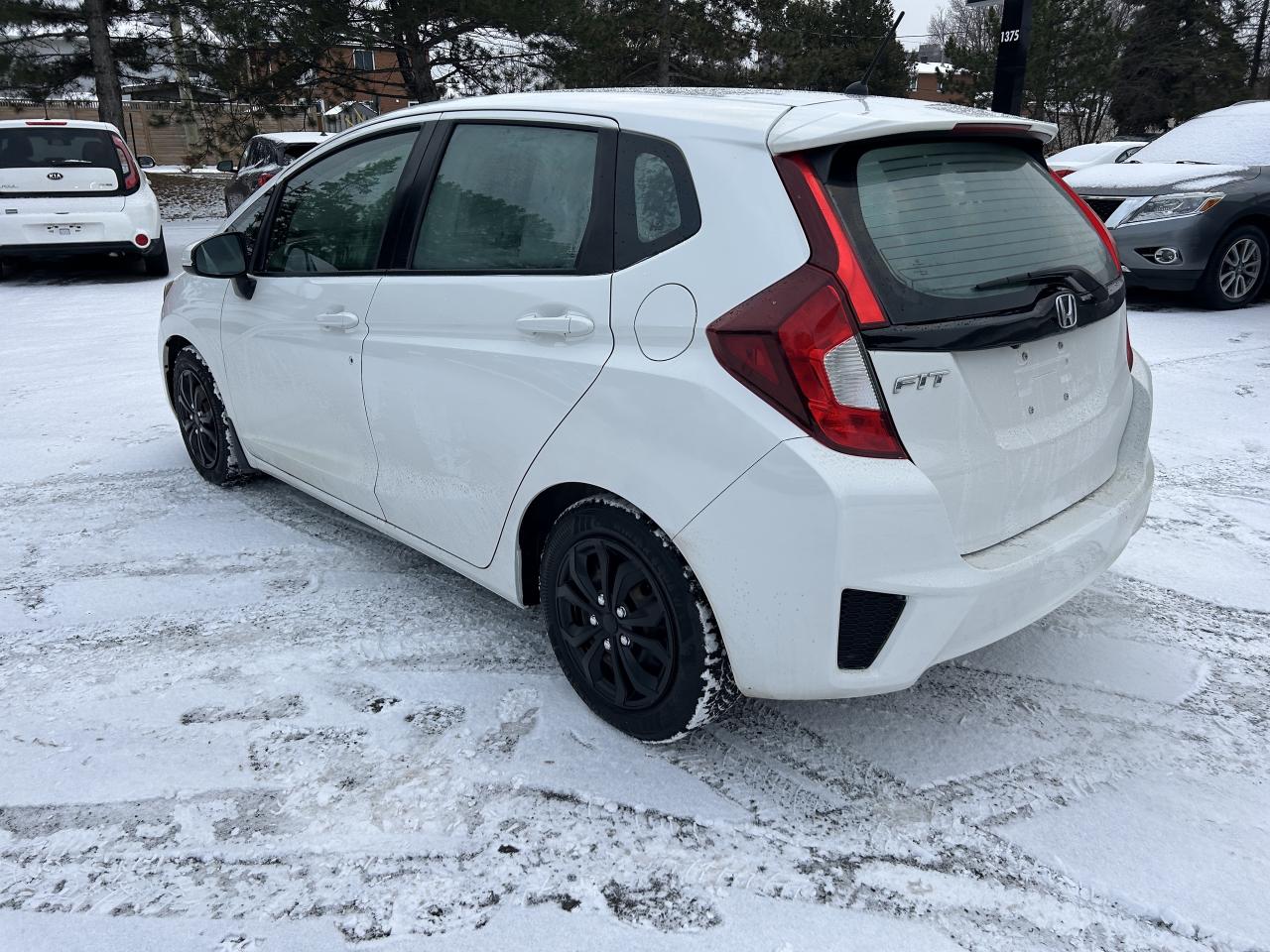 2015 Honda Fit LX Photo
