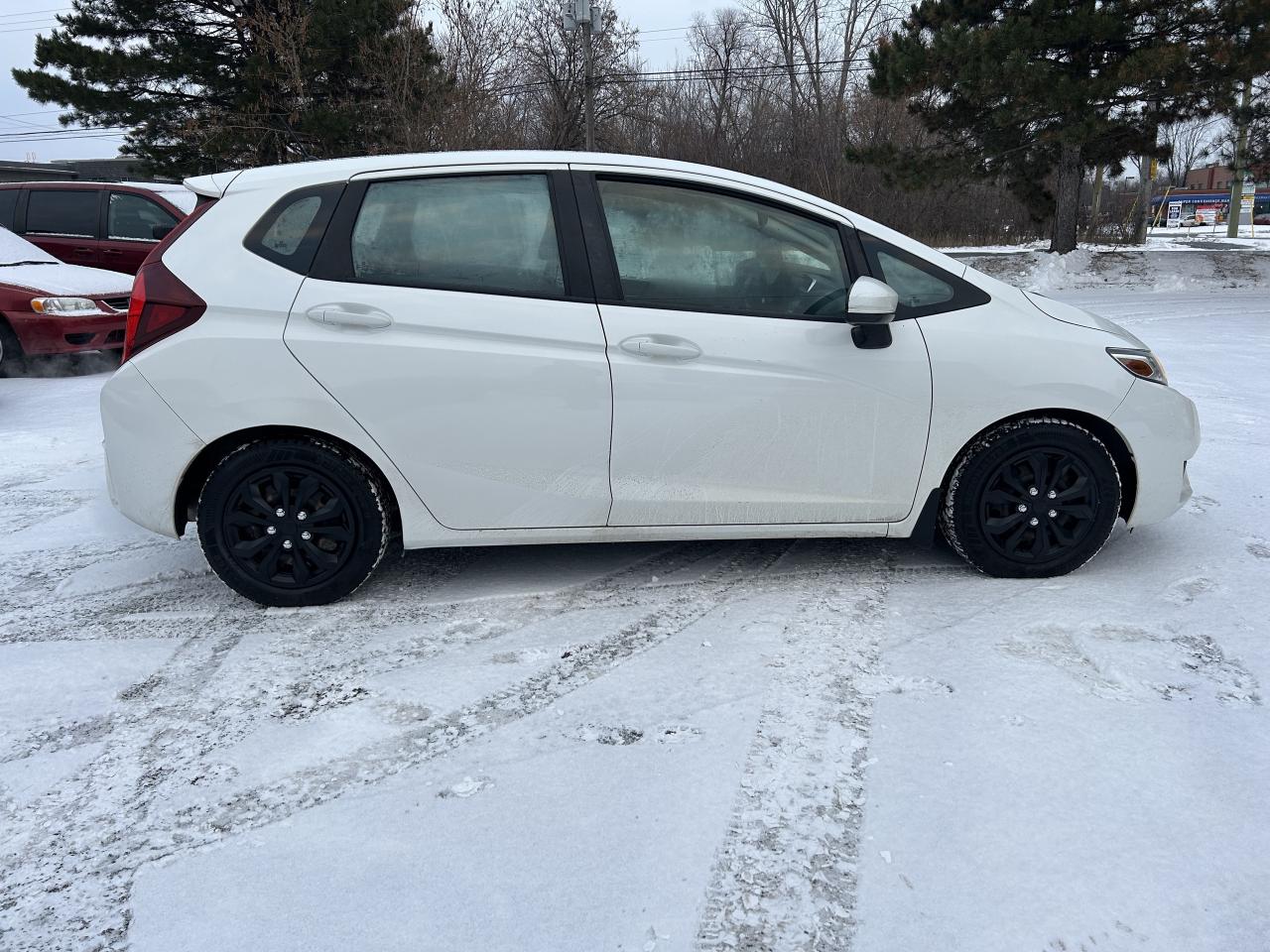 2015 Honda Fit LX Photo