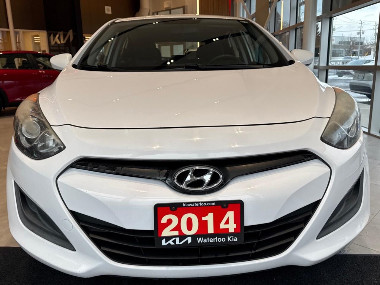 2014 Hyundai Elantra GT 5dr HB Auto GL Photo