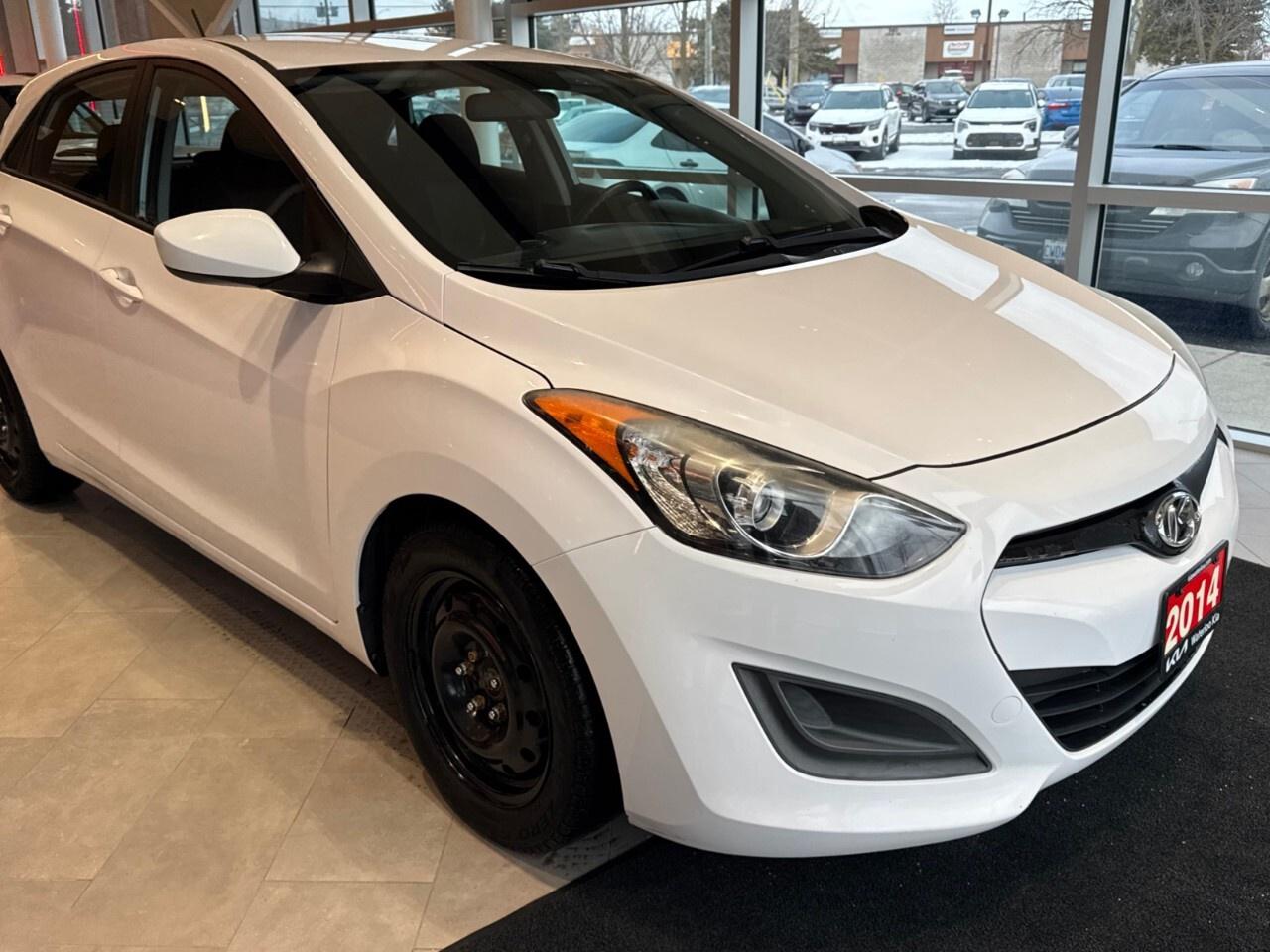 2014 Hyundai Elantra GT 5dr HB Auto GL Photo