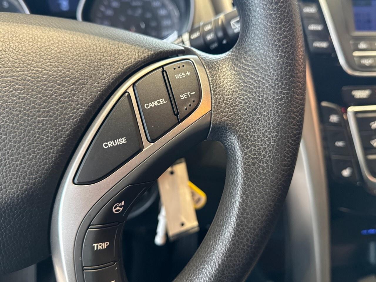 2014 Hyundai Elantra GT 5dr HB Auto GL Photo