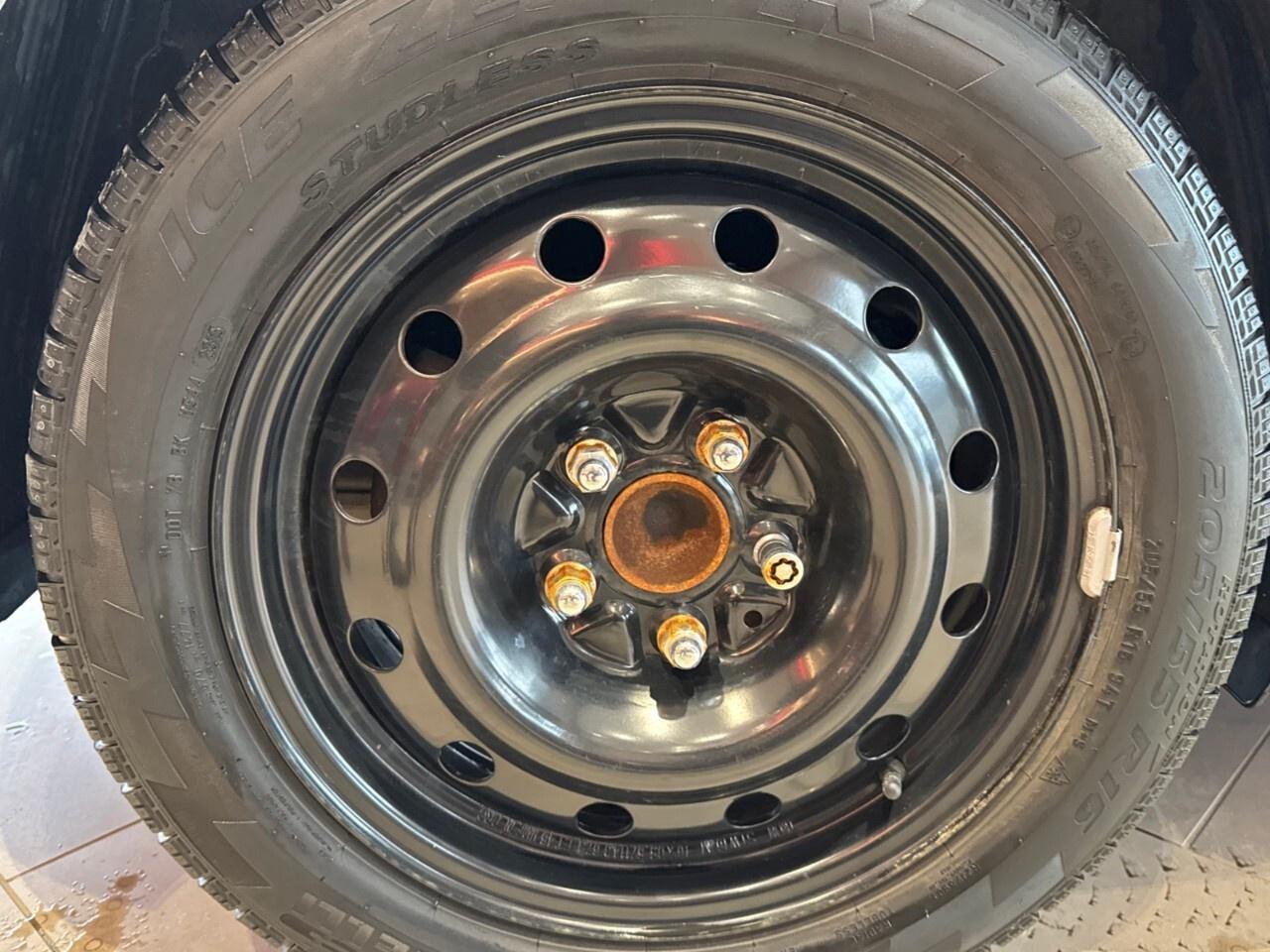 2014 Hyundai Elantra GT 5dr HB Auto GL Photo