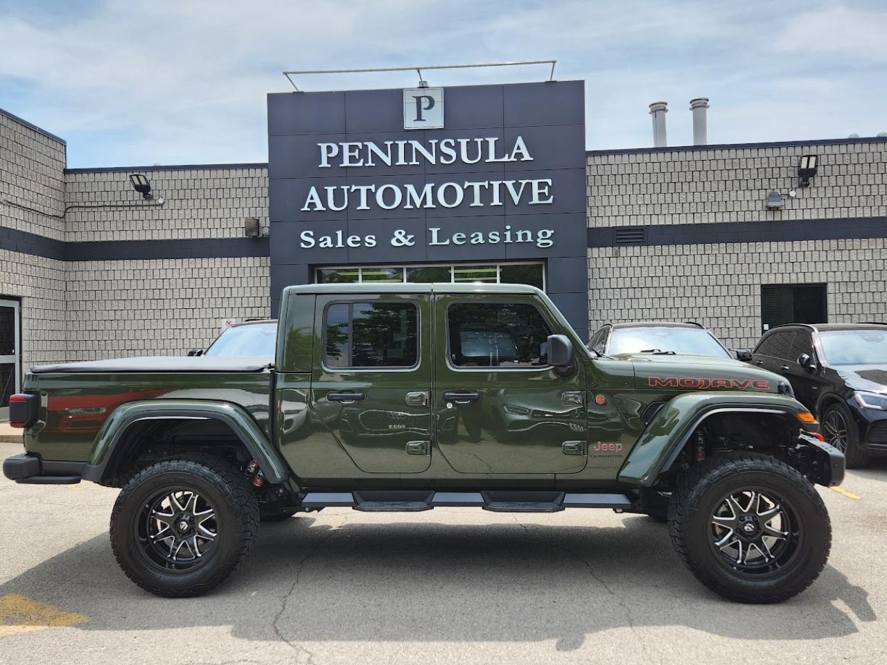 2024 Jeep Gladiator MOJAVE X 4X4, SANDRUNNER,FUEL RIMS,LIFTED,ALPINE Photo