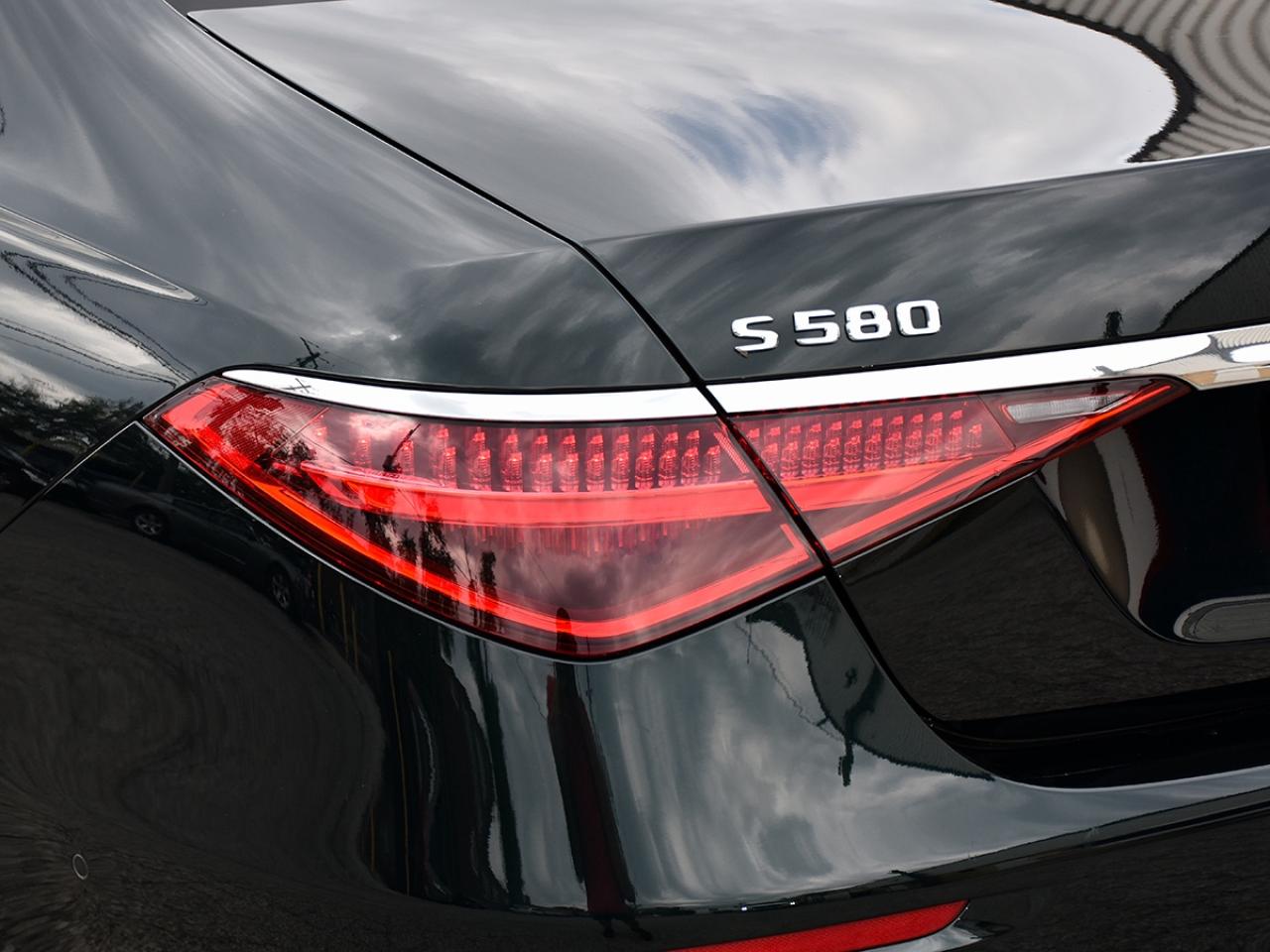 2022 Mercedes-Benz S-Class S 580 4MATIC*EMARALDGREEN*Navi*BSM*Camera*FullWarr Photo