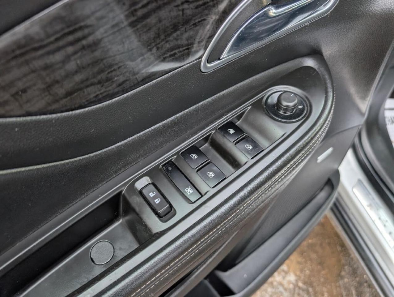 2014 Buick Encore Premium SUNROOF CAMERA HTD SEATS LANE DEPARTURE Photo