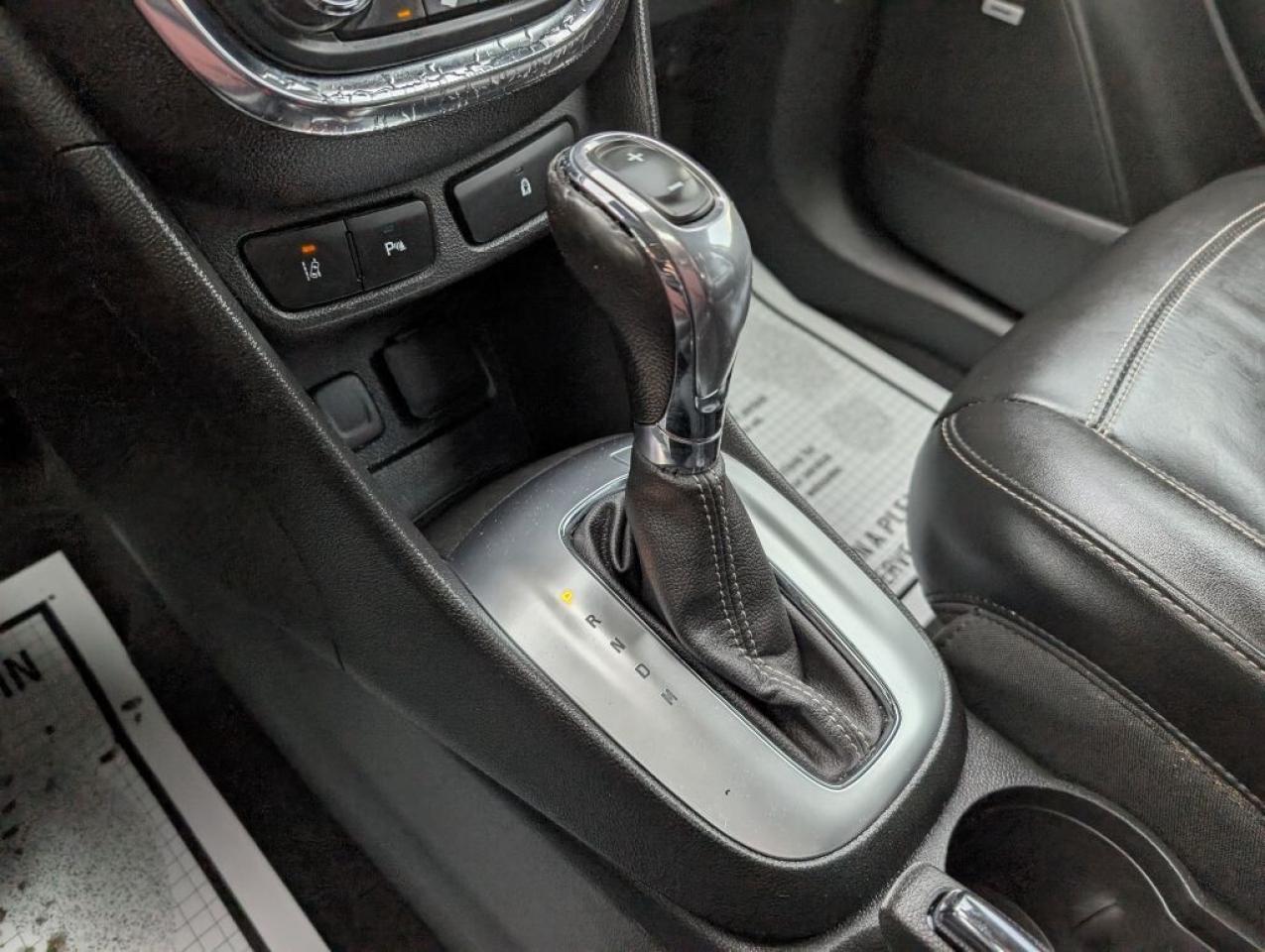 2014 Buick Encore Premium SUNROOF CAMERA HTD SEATS LANE DEPARTURE Photo