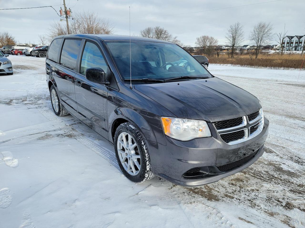 2016 Dodge Grand Caravan CVP Photo3