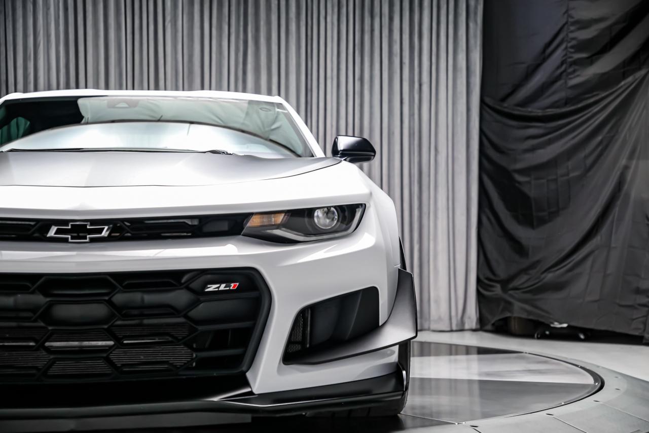2023 Chevrolet Camaro ZL1 1LE EXTREME TRACK PACK MANUAL 650HP 1OWNER Photo