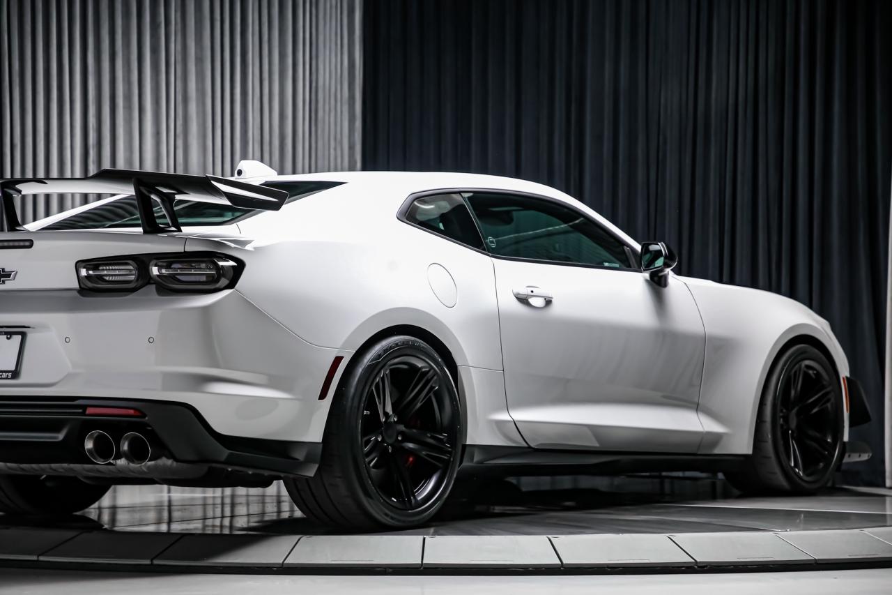 2023 Chevrolet Camaro ZL1 1LE EXTREME TRACK PACK MANUAL 650HP 1OWNER Photo