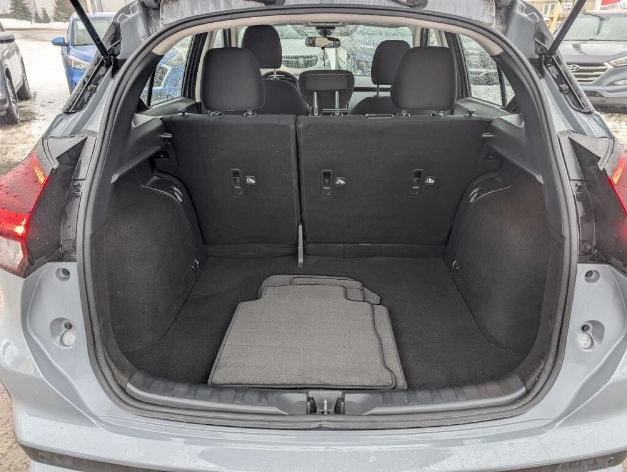 2022 Nissan Kicks S   CAMERA   BLIND SPOT   CARPLAY Photo