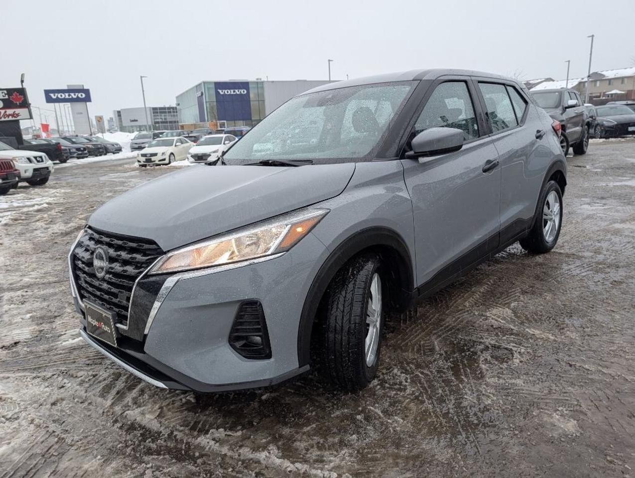 2022 Nissan Kicks S   CAMERA   BLIND SPOT   CARPLAY Photo