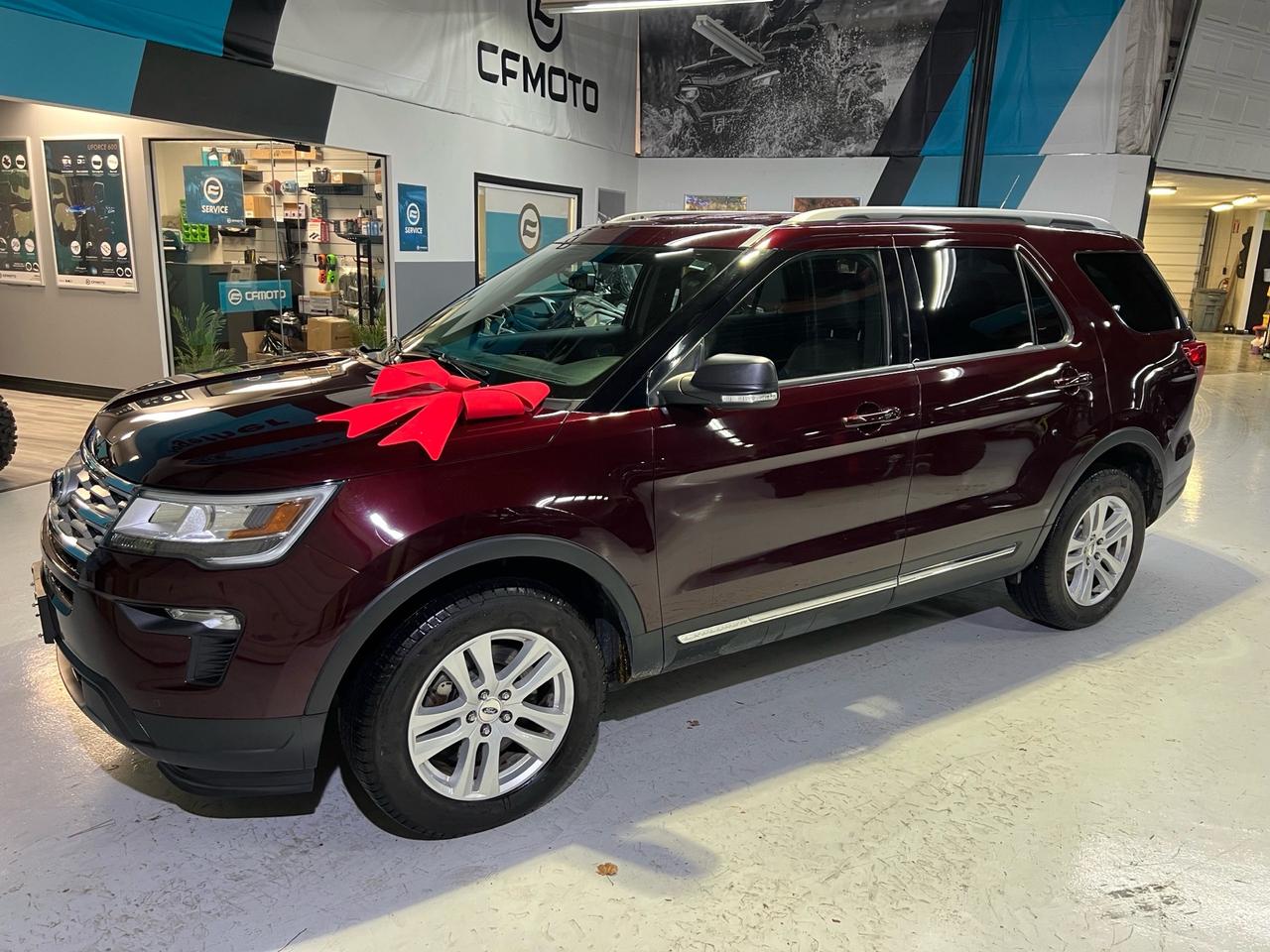 2019 Ford Explorer XLT 4WD   LEATHER   CAMERA Photo3