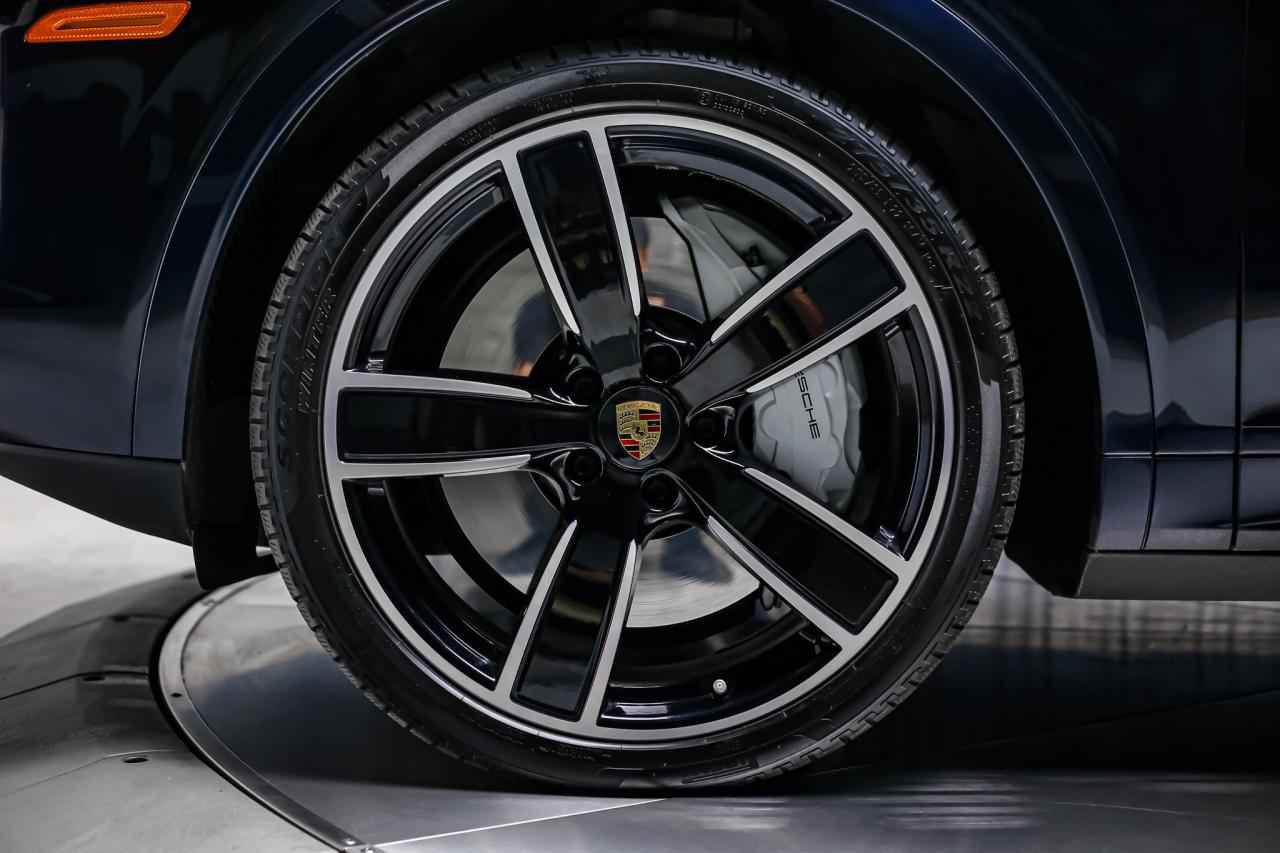 2019 Porsche Cayenne TURBO  HIGHLYOPTIONED NOACCIDENTS SERVICERECORDS Photo