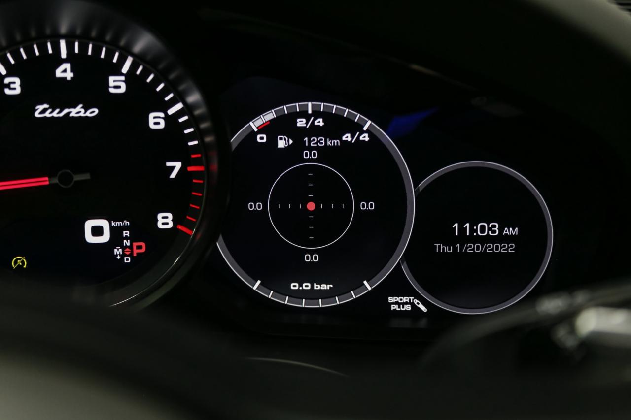 2019 Porsche Cayenne TURBO  HIGHLYOPTIONED NOACCIDENTS SERVICERECORDS Photo