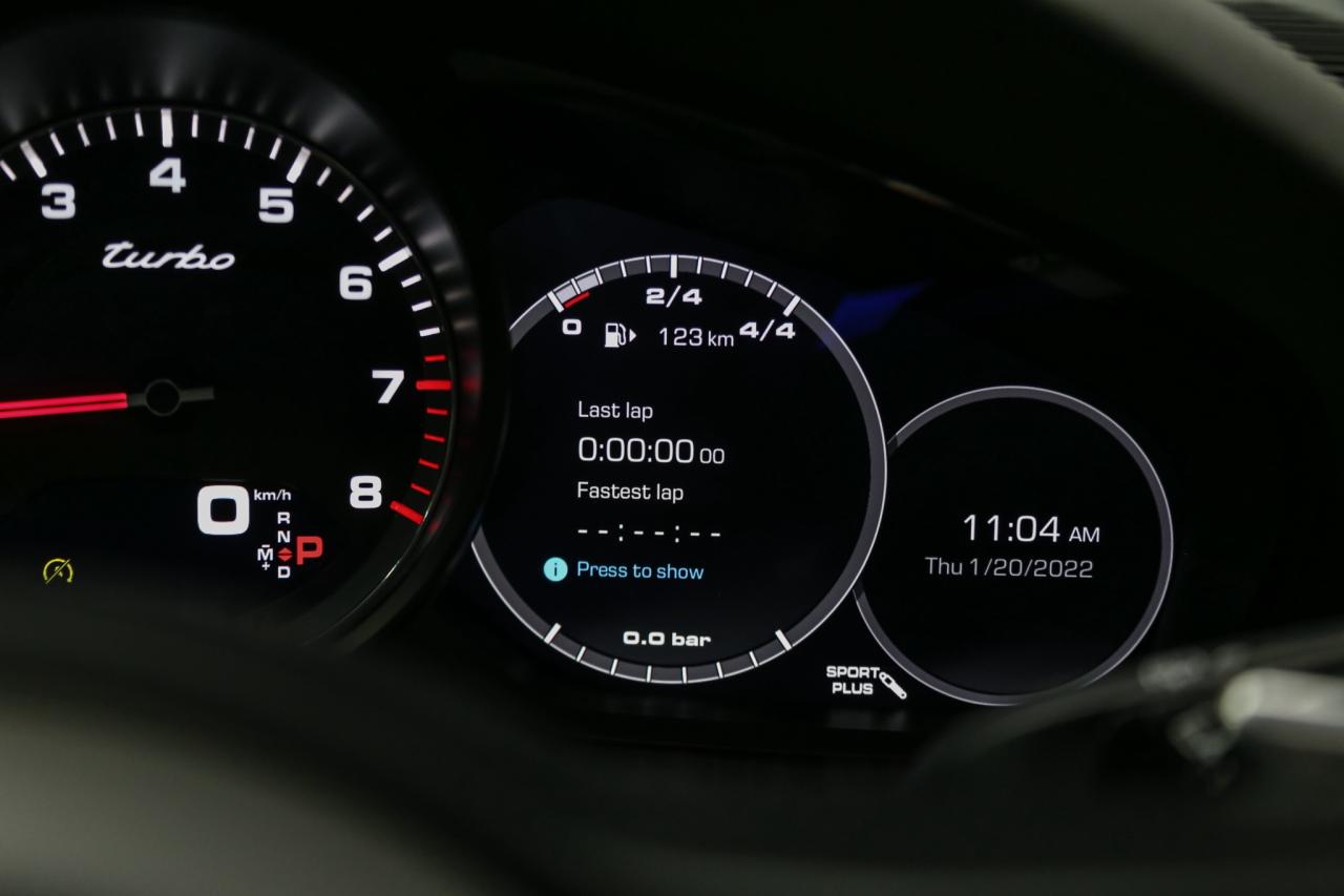 2019 Porsche Cayenne TURBO  HIGHLYOPTIONED NOACCIDENTS SERVICERECORDS Photo