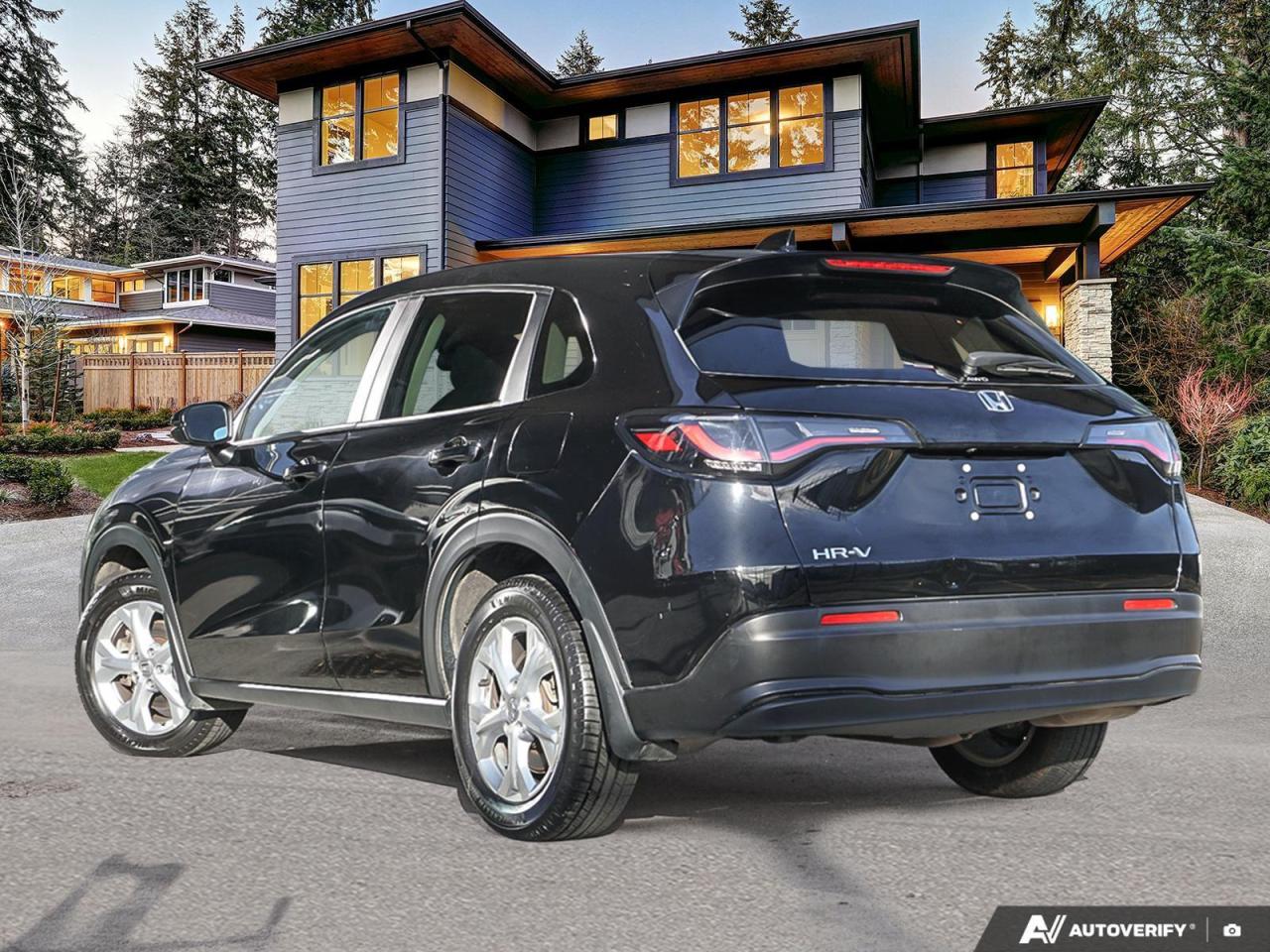 2024 Honda HR-V LX   AWD   CARFAX CLEAN Photo