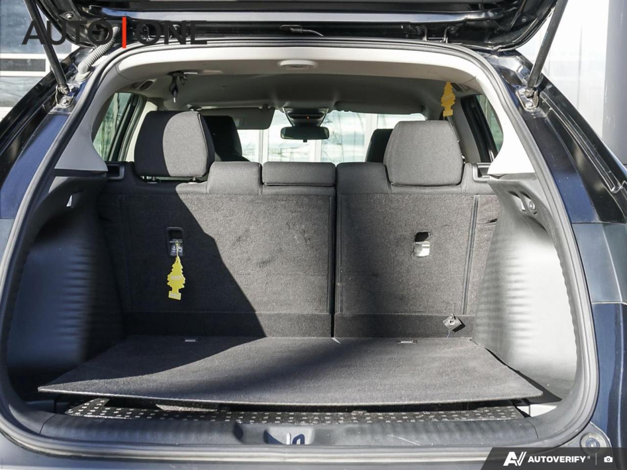 2024 Honda HR-V LX   AWD   CARFAX CLEAN Photo