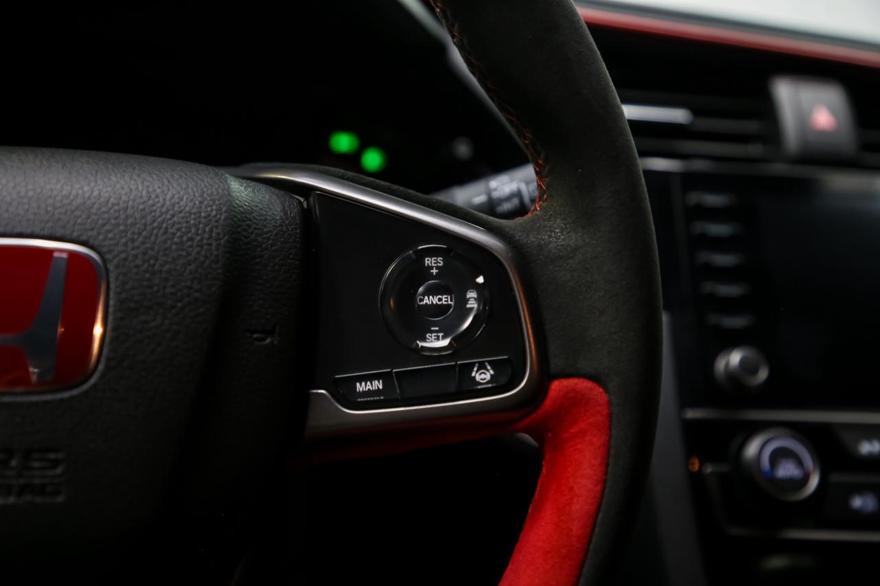 2020 Honda Civic Type R MANUAL 306HP SERV.REC ADPTVCRZ LANEASSIST NOACCDNT Photo