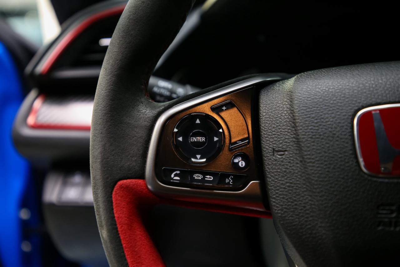 2020 Honda Civic Type R MANUAL 306HP SERV.REC ADPTVCRZ LANEASSIST NOACCDNT Photo