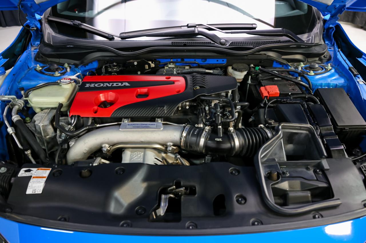 2020 Honda Civic Type R MANUAL 306HP SERV.REC ADPTVCRZ LANEASSIST NOACCDNT Photo