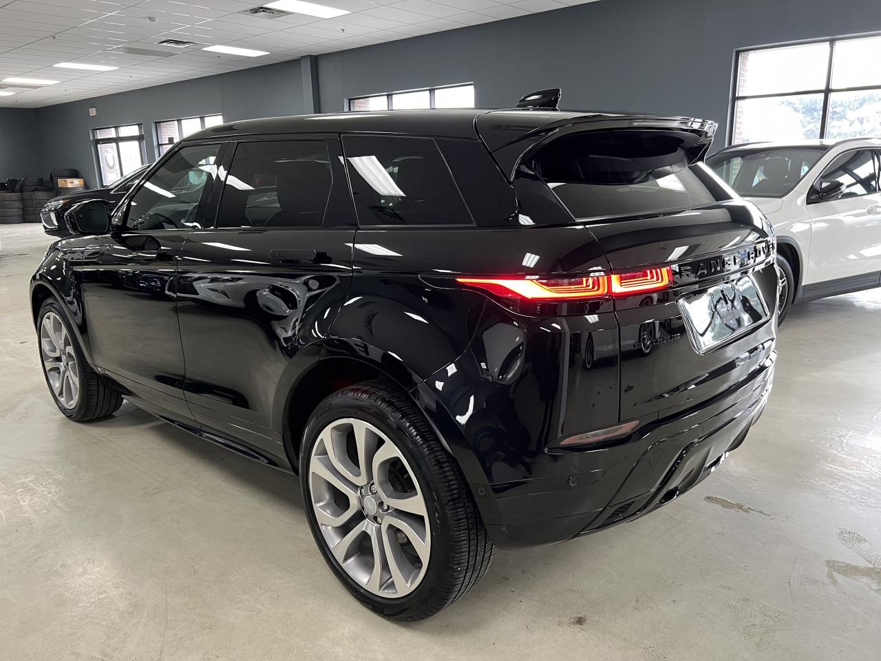 2021 Land Rover Range Rover Evoque P250 R-Dynamic HSE*NO ACCIDENTS*MINT*TOP OF THE LI Photo